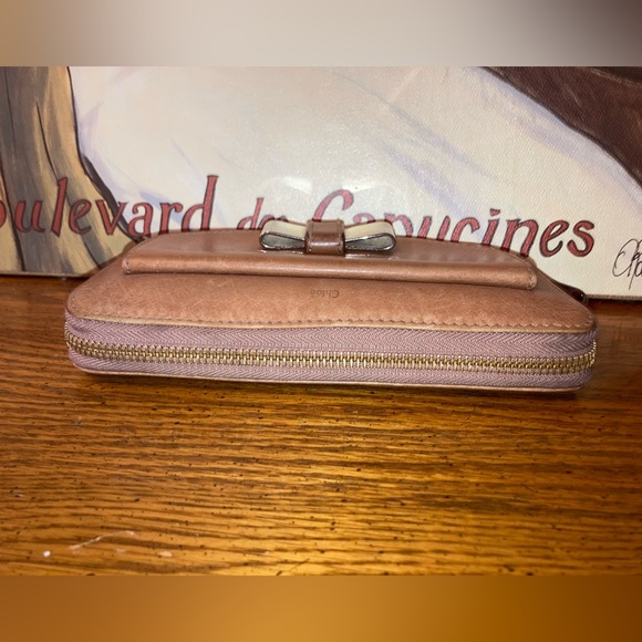 Chloe Metal Ribbon Zip Around Leather Wallet Tan/Carmel - Vintage - Picture 3 of 14